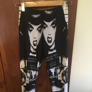 Too Fast Bettie Page leggings